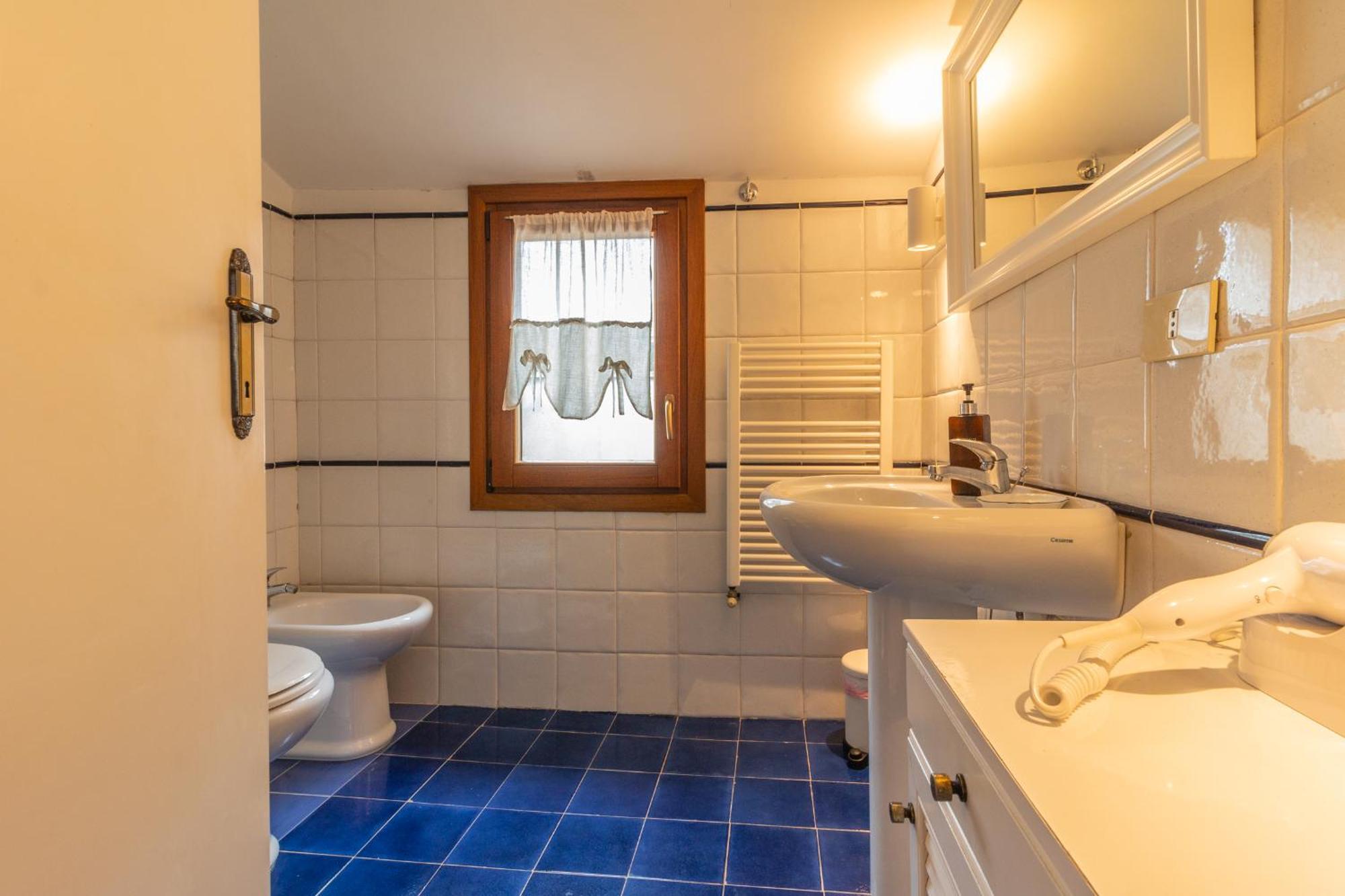 Spaziosa Villa Bifamiliare Campagnano Di Roma Exteriör bild