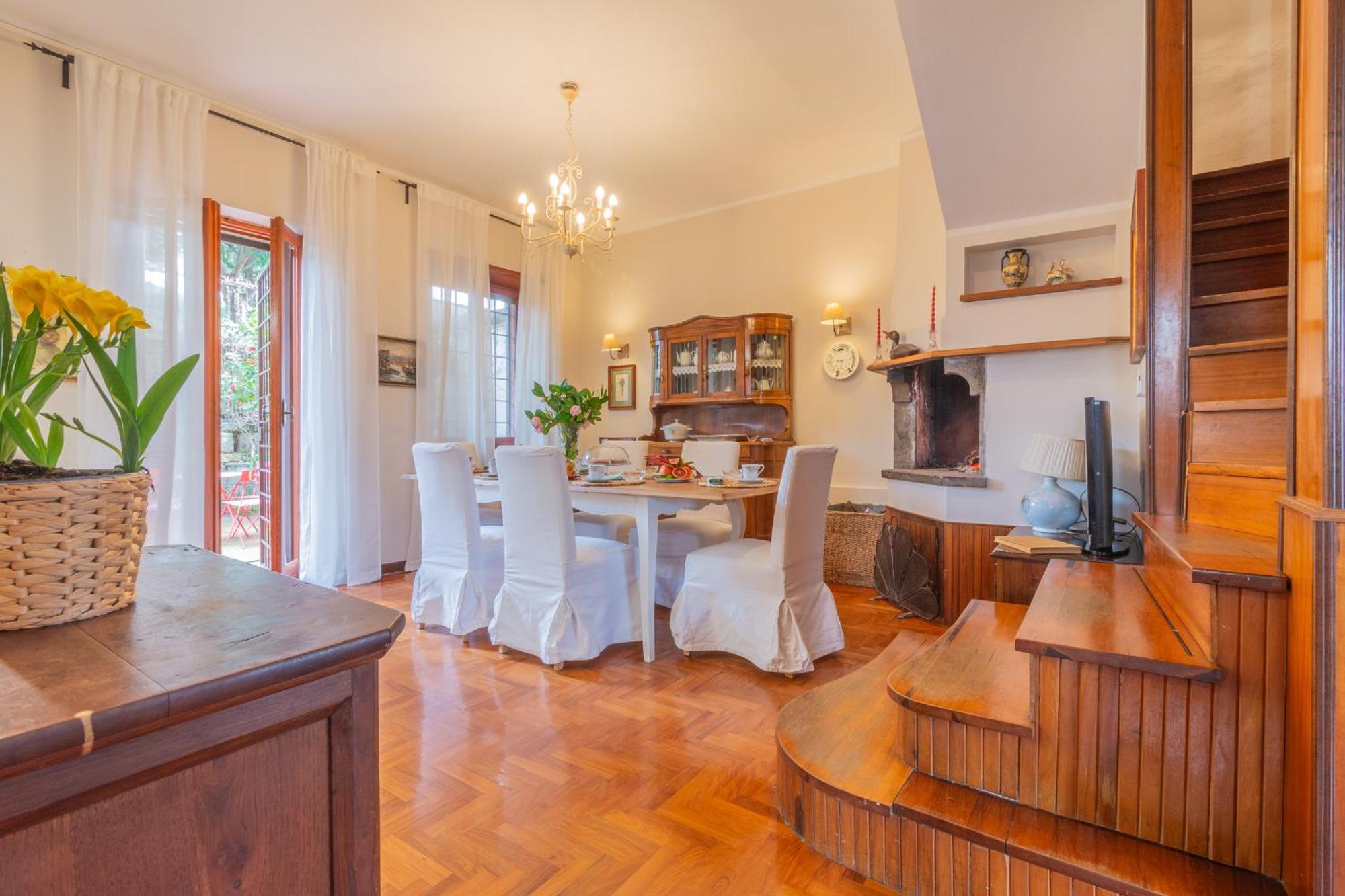 Spaziosa Villa Bifamiliare Campagnano Di Roma Exteriör bild
